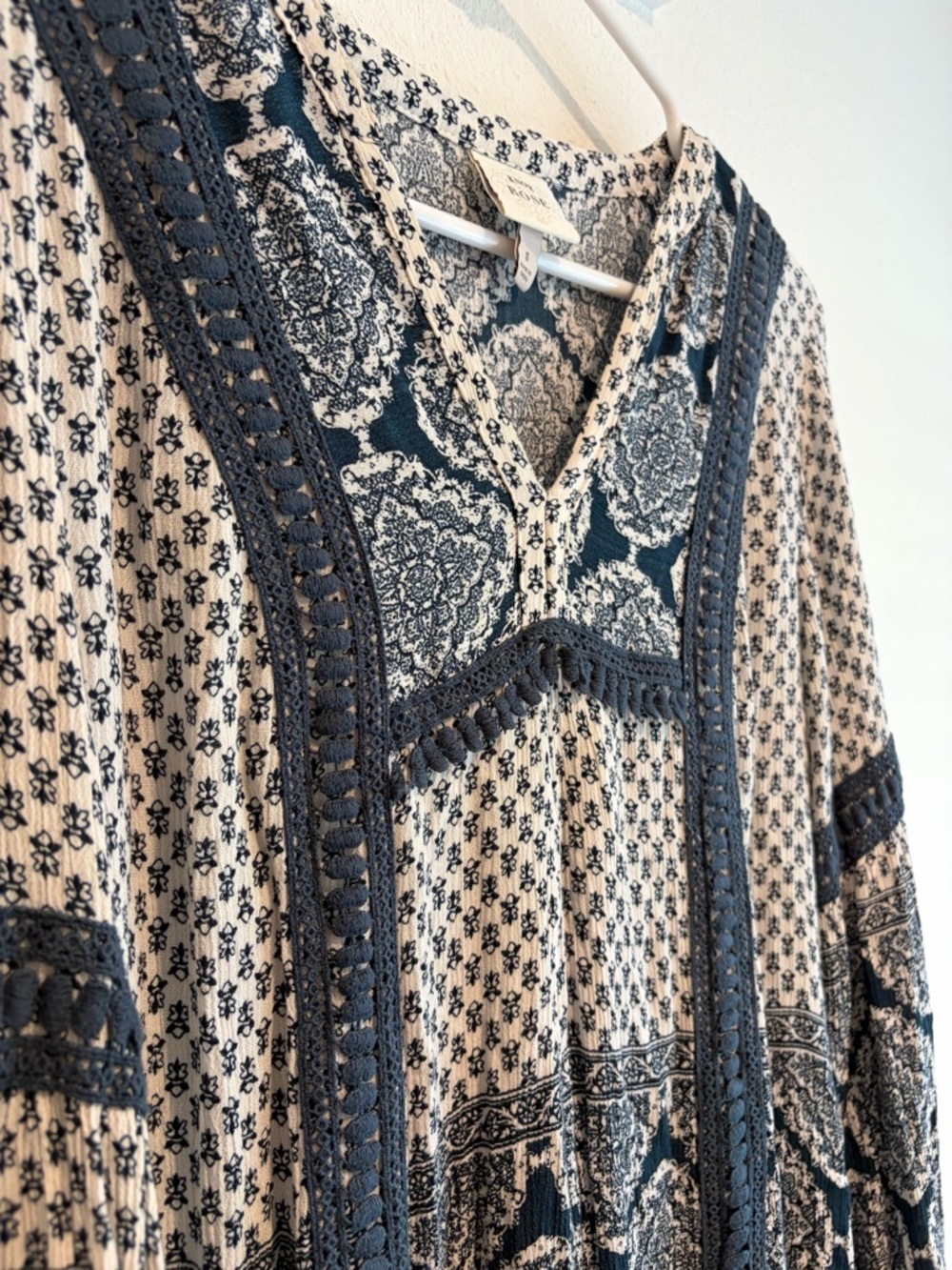 Knox Rose Boho Printed Long Sleeve Dress - Picture 2 of 7